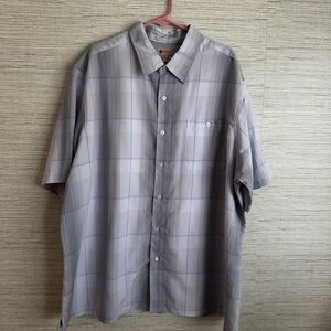 Haggar Men's Light Gray Plaid Button Down Shirt